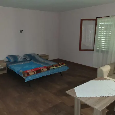 Holiday home Ваканционни Къщи *
